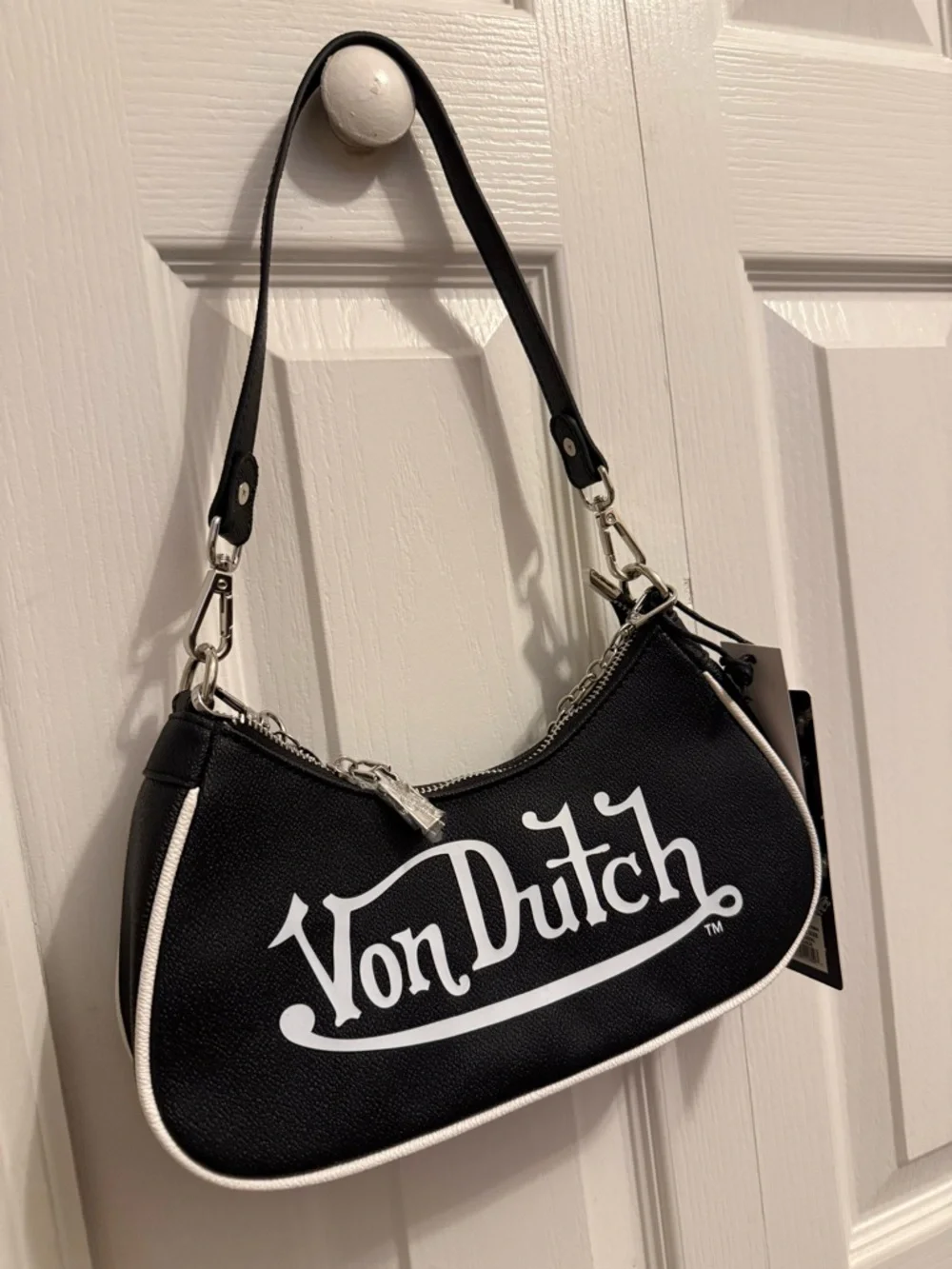 Von Dutch Black Shoulder Bag with White Logo and Chain Detail - Picture 5 of 5